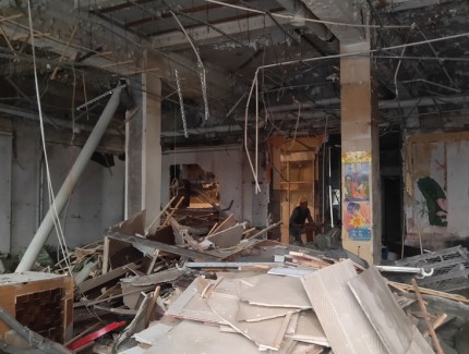 熱烈祝賀金城老碗牛肉面舊大陸店開始動工